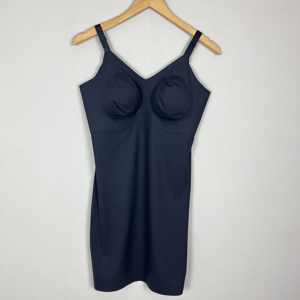 Knix LuxeLift Slip Womens L+ Black Wireless Shapewear Adjustable‎ Smooth Control
